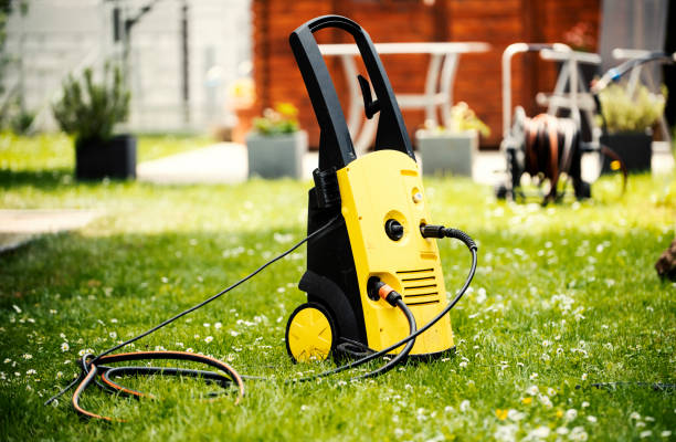 Best Pool Deck Cleaning  in Penns Grove, NJ